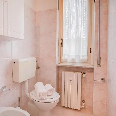 Casa Graziella - Town Center Вилла Боргетто-Санто-Спирито